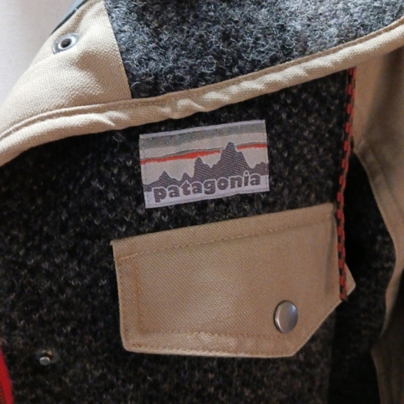 Patagonia reclaimed wool parka small - Picture 4 of 4